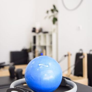 RESISTA Pilates Ball 22cm Diameter