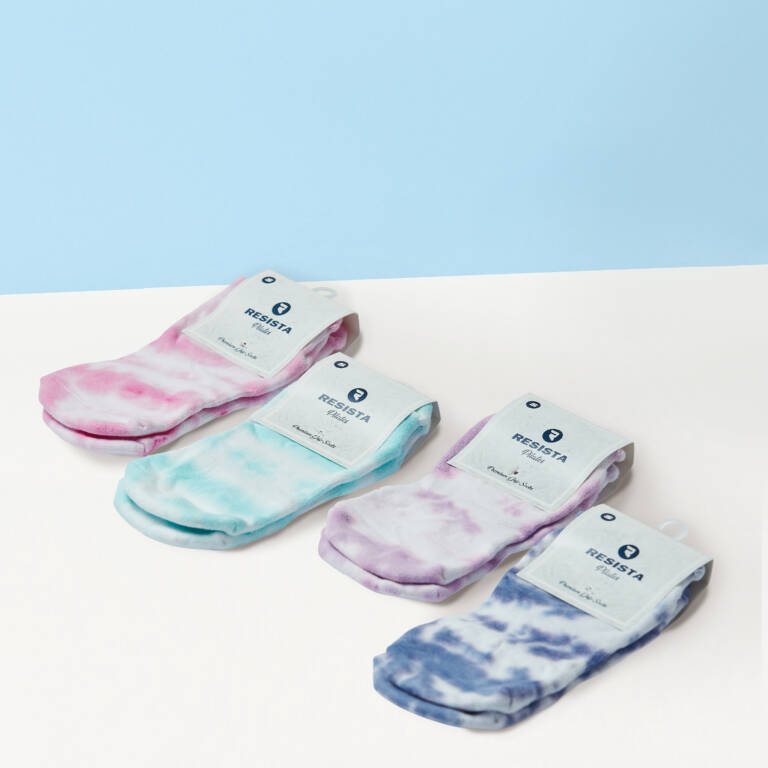 APE-MEDICAL-product-photography_all-socks_B-blue-768x768