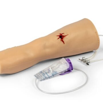 “Trauma Tim” - Leg with heavily bleeding wounds