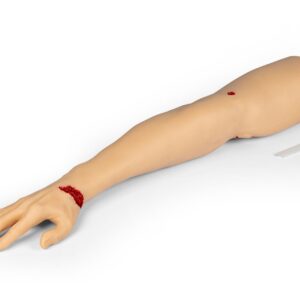 “Trauma Tina” – Arm with heavily bleeding wounds