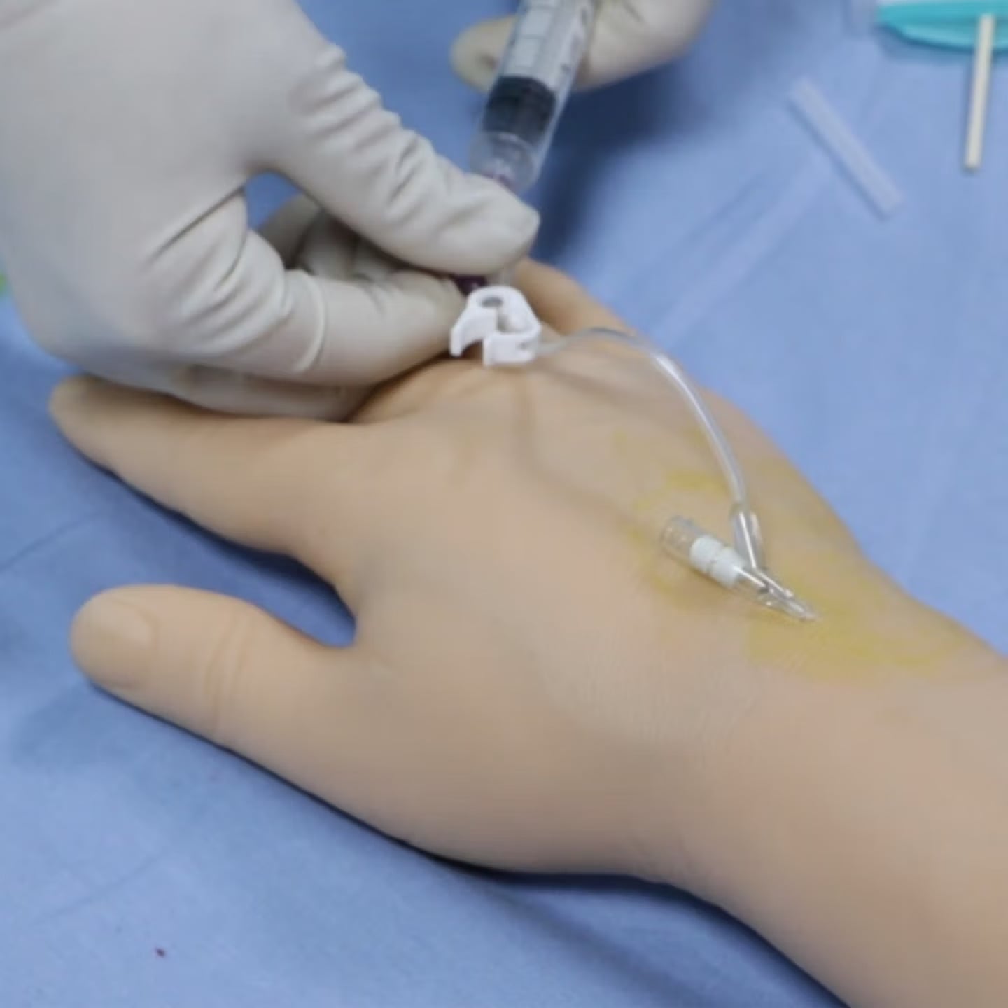 DS-20612 - Advanced Arterial Puncture Training Arm Advanced Arterial Puncture Training Arm