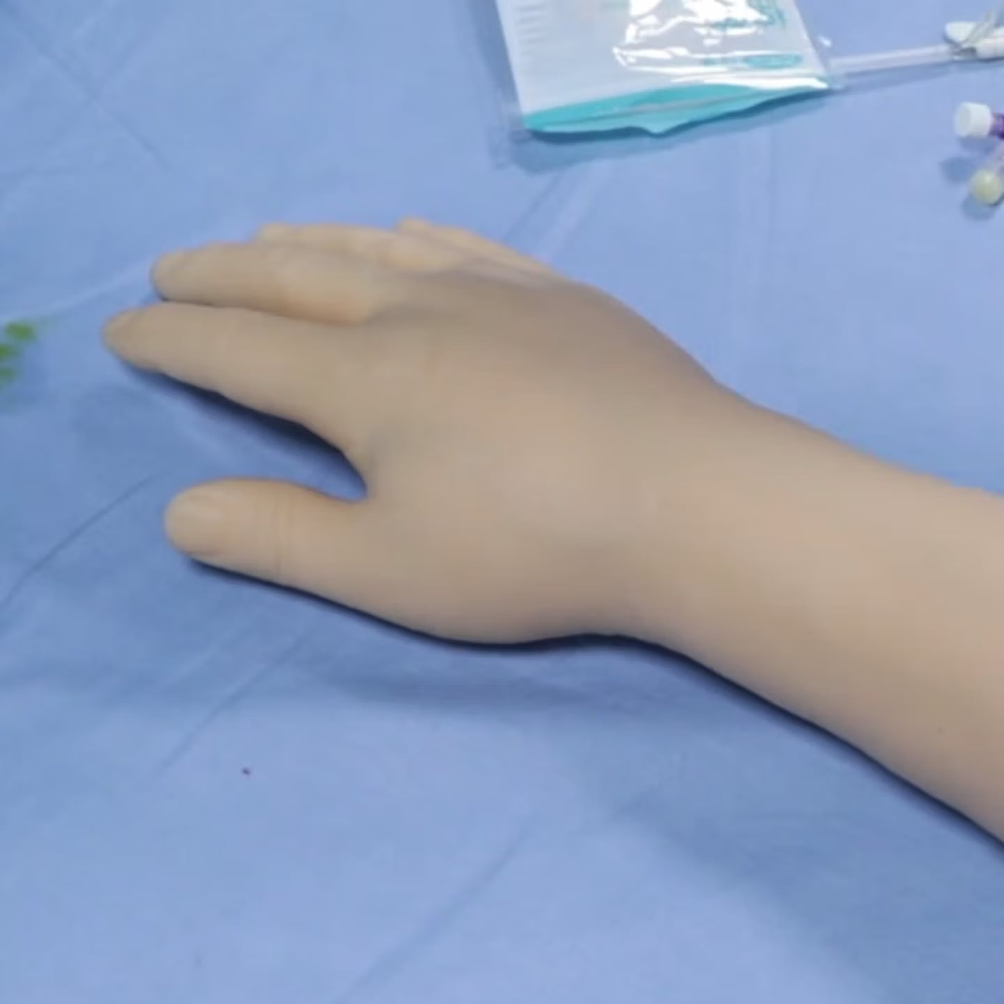 DS-20612 - Advanced Arterial Puncture Training Arm Advanced Arterial Puncture Training Arm