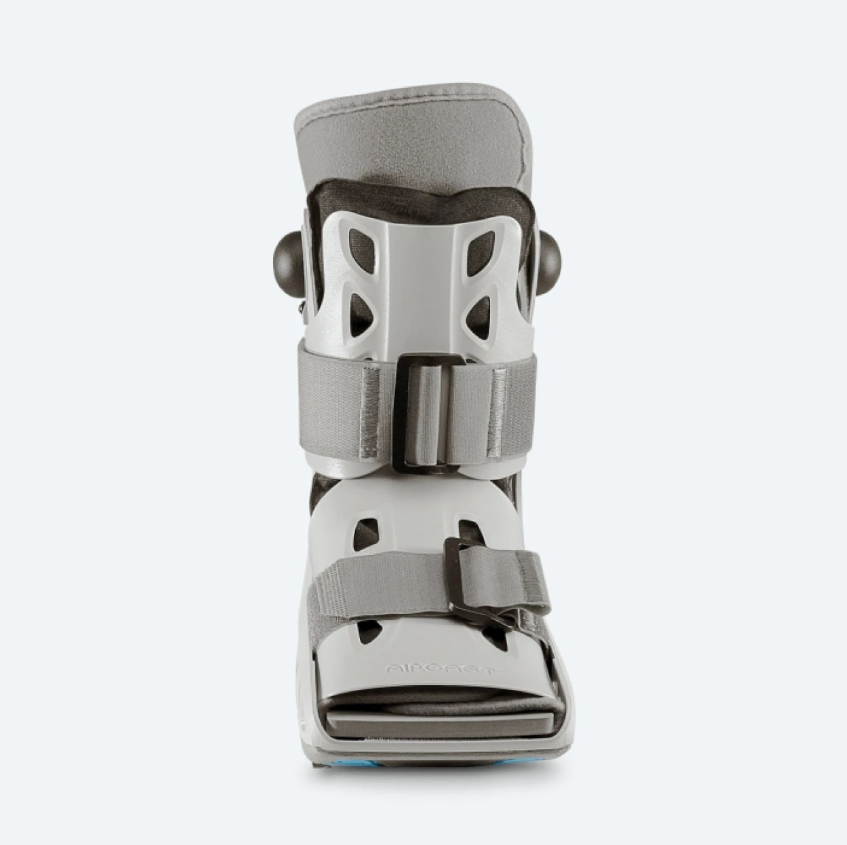 22 Aircast AirSelect Short Walking Boot