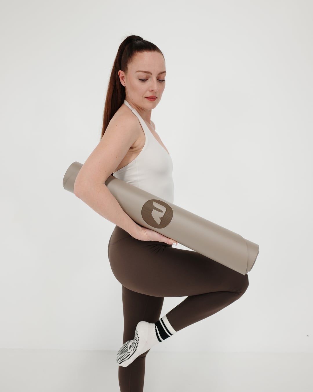 5 Resista Pilates Contour Mat